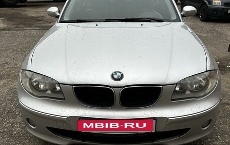 BMW 1 серия, 2007 год, 950 000 рублей, 5 фотография