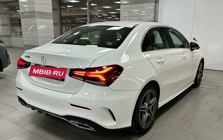 Mercedes-Benz A-Класс, 2019 год, 2 850 000 рублей, 5 фотография