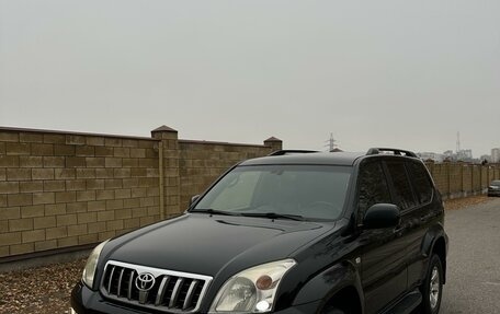 Toyota Land Cruiser Prado 120 рестайлинг, 2006 год, 2 150 000 рублей, 1 фотография