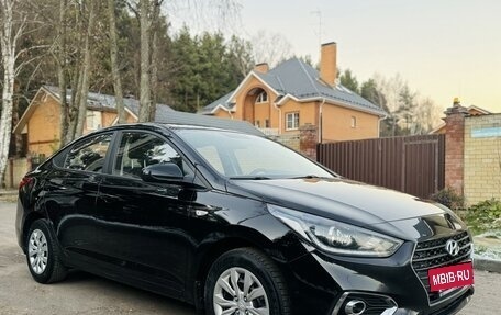 Hyundai Solaris II рестайлинг, 2017 год, 1 470 000 рублей, 8 фотография