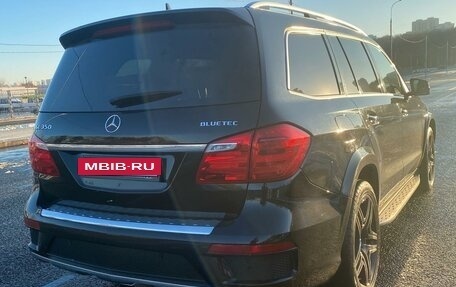 Mercedes-Benz GL-Класс, 2014 год, 3 950 000 рублей, 7 фотография