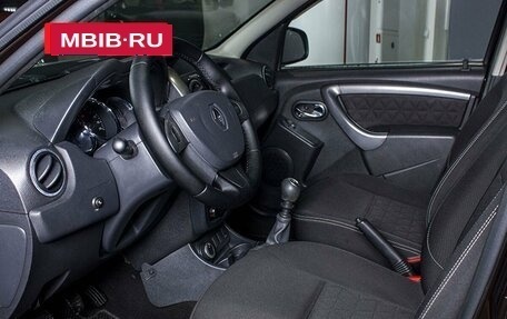 Renault Duster I рестайлинг, 2017 год, 1 310 000 рублей, 14 фотография