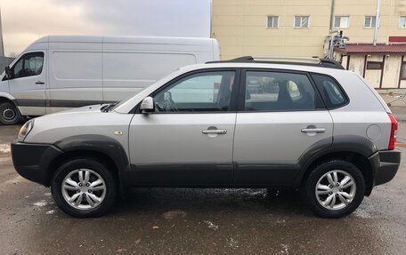 Hyundai Tucson III, 2008 год, 800 000 рублей, 2 фотография