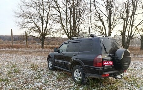 Mitsubishi Pajero III рестайлинг, 2004 год, 1 100 000 рублей, 3 фотография