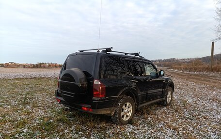 Mitsubishi Pajero III рестайлинг, 2004 год, 1 100 000 рублей, 5 фотография