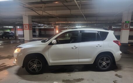 Toyota RAV4, 2011 год, 2 050 000 рублей, 4 фотография