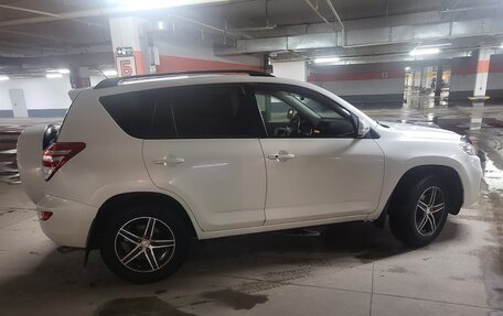 Toyota RAV4, 2011 год, 2 050 000 рублей, 8 фотография