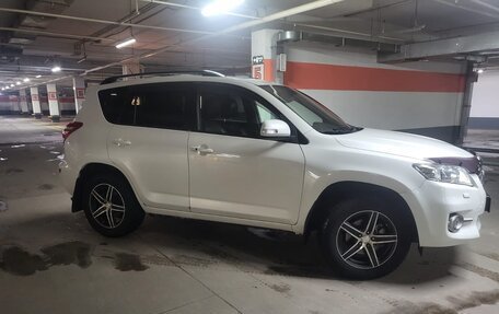 Toyota RAV4, 2011 год, 2 050 000 рублей, 9 фотография