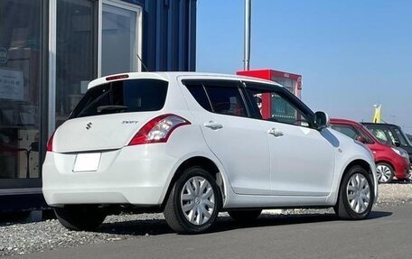 Suzuki Swift IV, 2013 год, 830 000 рублей, 3 фотография