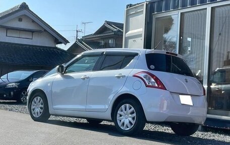 Suzuki Swift IV, 2013 год, 830 000 рублей, 8 фотография