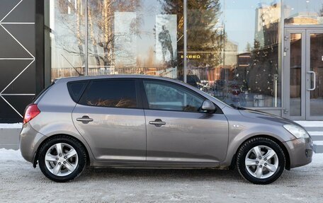 KIA cee'd I рестайлинг, 2009 год, 800 000 рублей, 6 фотография