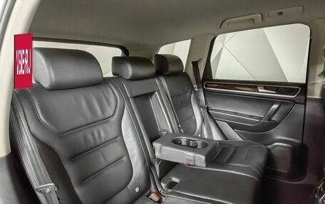 Volkswagen Touareg III, 2012 год, 1 995 150 рублей, 13 фотография