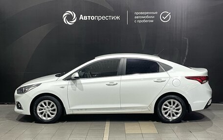 Hyundai Solaris II рестайлинг, 2017 год, 1 300 000 рублей, 4 фотография