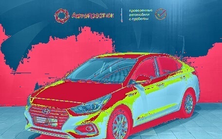 Hyundai Solaris II рестайлинг, 2017 год, 1 300 000 рублей, 3 фотография