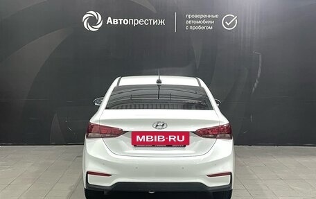 Hyundai Solaris II рестайлинг, 2017 год, 1 300 000 рублей, 6 фотография