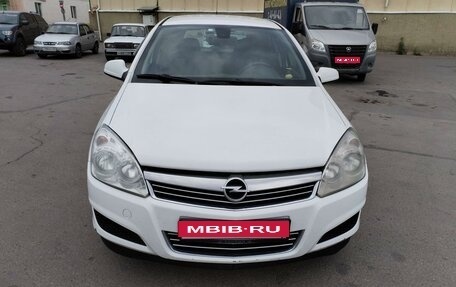 Opel Astra H, 2011 год, 750 000 рублей, 1 фотография