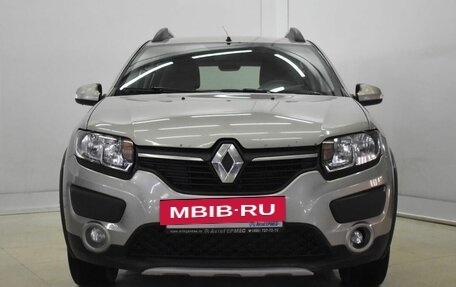 Renault Sandero II рестайлинг, 2016 год, 845 000 рублей, 2 фотография