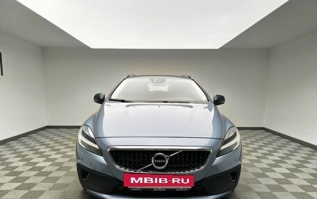 Volvo V40 Cross Country I, 2019 год, 2 197 000 рублей, 2 фотография