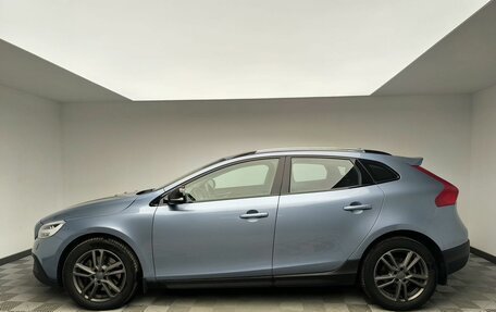 Volvo V40 Cross Country I, 2019 год, 2 197 000 рублей, 6 фотография