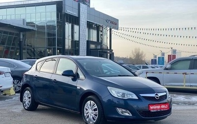 Opel Astra J, 2011 год, 715 990 рублей, 1 фотография