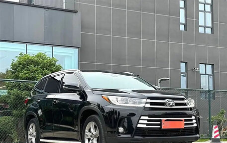 Toyota Highlander III, 2021 год, 3 008 888 рублей, 3 фотография