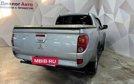 Mitsubishi L200 IV рестайлинг, 2014 год, 1 795 000 рублей, 4 фотография