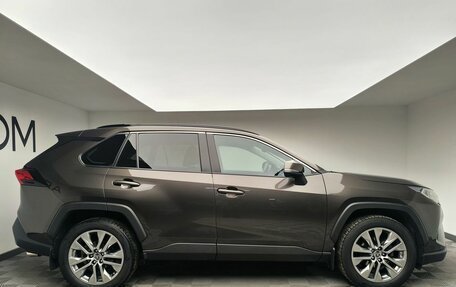 Toyota RAV4, 2021 год, 4 097 000 рублей, 3 фотография