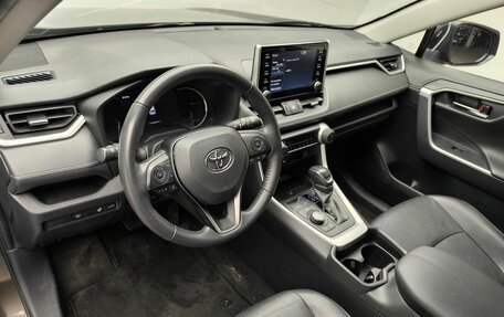 Toyota RAV4, 2021 год, 4 097 000 рублей, 11 фотография