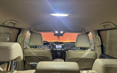 Toyota Land Cruiser Prado 150 рестайлинг 2, 2013 год, 3 350 000 рублей, 6 фотография