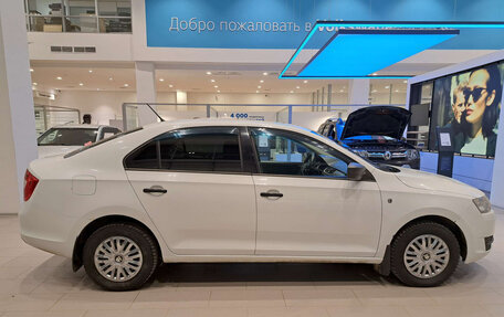 Skoda Rapid I, 2014 год, 693 000 рублей, 8 фотография