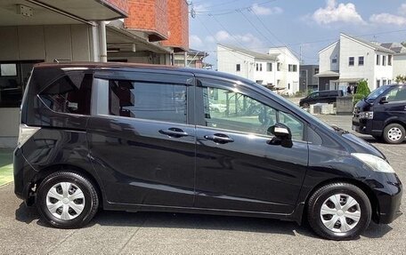 Honda Freed I, 2012 год, 940 000 рублей, 4 фотография