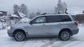 Mitsubishi Outlander III рестайлинг 3, 2008 год, 725 000 рублей, 7 фотография