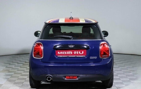 MINI Hatch, 2018 год, 2 199 000 рублей, 6 фотография