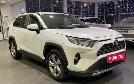 Toyota RAV4, 2021 год, 3 179 000 рублей, 3 фотография