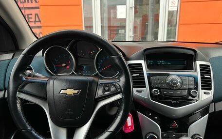 Chevrolet Cruze II, 2011 год, 889 000 рублей, 12 фотография