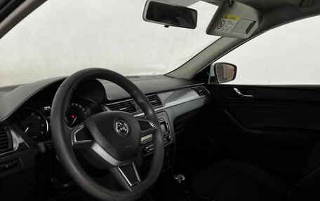 Skoda Rapid I, 2015 год, 920 000 рублей, 13 фотография