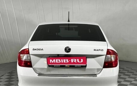 Skoda Rapid I, 2015 год, 920 000 рублей, 6 фотография