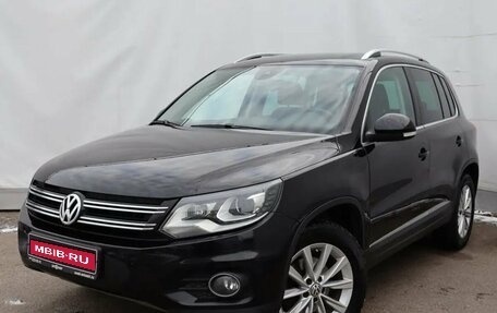 Volkswagen Tiguan I, 2015 год, 1 389 000 рублей, 1 фотография