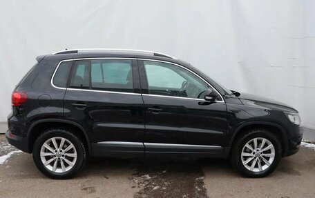 Volkswagen Tiguan I, 2015 год, 1 389 000 рублей, 7 фотография