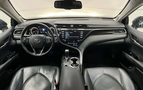 Toyota Camry, 2019 год, 3 148 000 рублей, 15 фотография