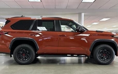 Toyota Sequoia, 2024 год, 15 500 000 рублей, 2 фотография