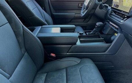 Toyota Sequoia, 2024 год, 15 500 000 рублей, 12 фотография