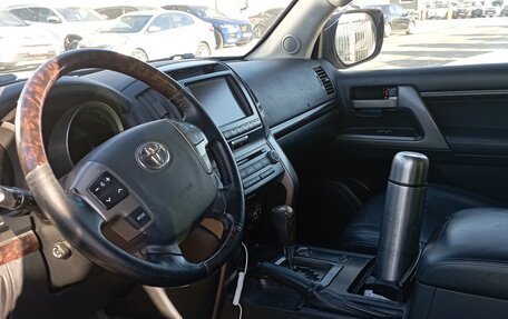 Toyota Land Cruiser 200, 2011 год, 3 440 000 рублей, 4 фотография