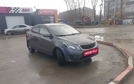 KIA Rio III рестайлинг, 2012 год, 600 000 рублей, 4 фотография