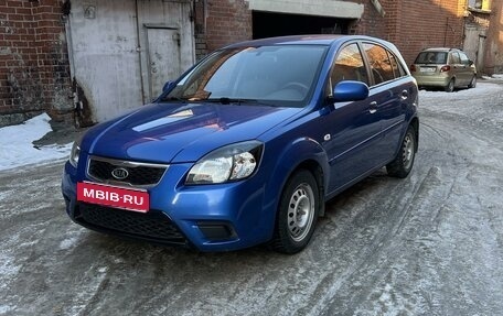 KIA Rio II, 2011 год, 7 000 000 рублей, 7 фотография