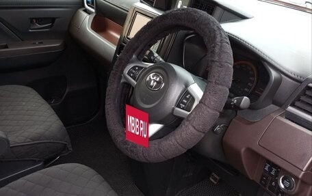 Toyota Roomy I, 2018 год, 1 500 000 рублей, 4 фотография