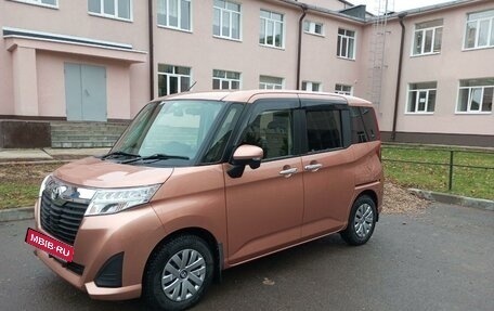 Toyota Roomy I, 2018 год, 1 500 000 рублей, 13 фотография