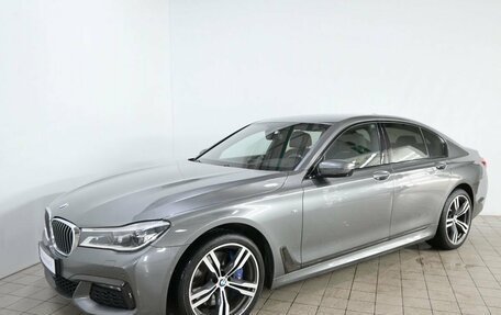 BMW 7 серия, 2018 год, 5 140 000 рублей, 2 фотография