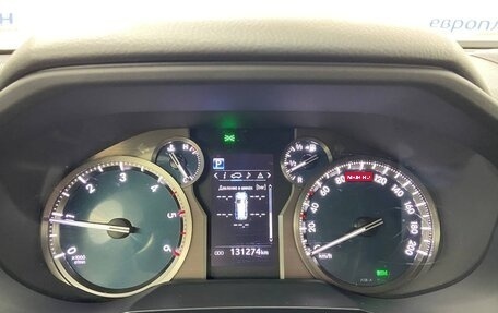 Toyota Land Cruiser Prado 150 рестайлинг 2, 2019 год, 5 600 000 рублей, 7 фотография