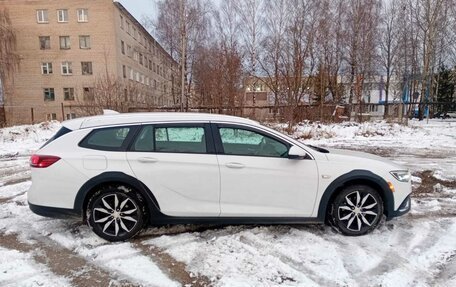 Buick Regal VI, 2018 год, 3 800 000 рублей, 8 фотография